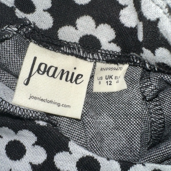 Joanie Clothing Tate monochrome daisy dress - Picture 3 of 7